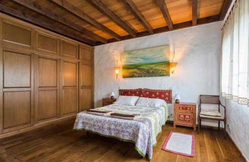 Oia House | Jardín del Mar