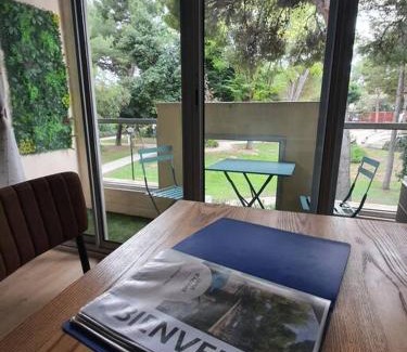 Balaruc-les-Bains Apartment | Jardin de Thau