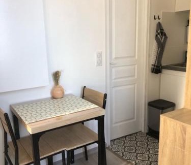 Gien Apartment | JARDIN FLEURY