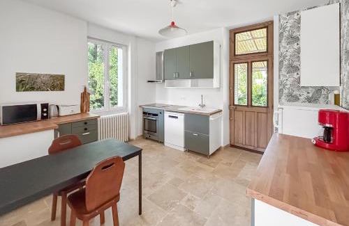 Nuits-Saint-Georges House | Jardin privé, terrasse, 4 chambres - Promotion septembre