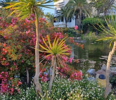 Nikki Beach Apartment | Jardines de las Golondrinas Elviria by the Nikki beach
