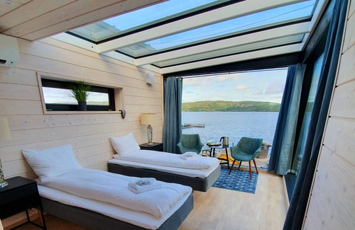 South Varanger Hotel | Jarfjord Sea Resort Kirkenes