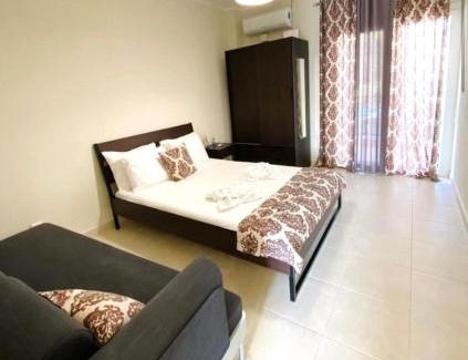Haniotis Apartment | Jasmin Apartments Brown