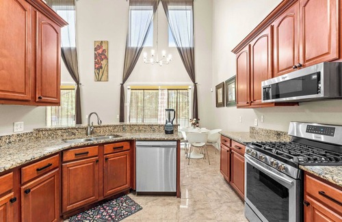Crescent Lakes House | Jasmine Breeze – Home for 12