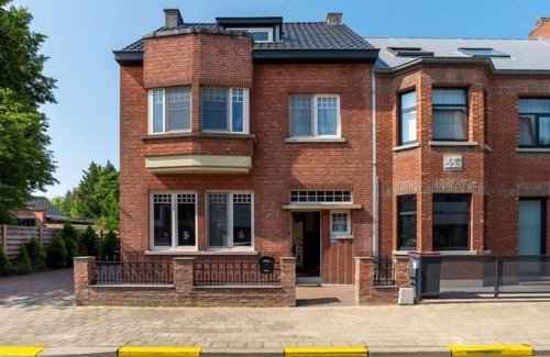 Mol House | Jasmine by Interhome