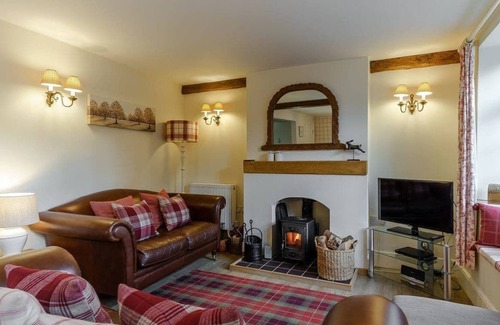 Bourton Cottage | 'JASMINE COTTAGE' - Bourton on the Water - Short Stroll Away from the village