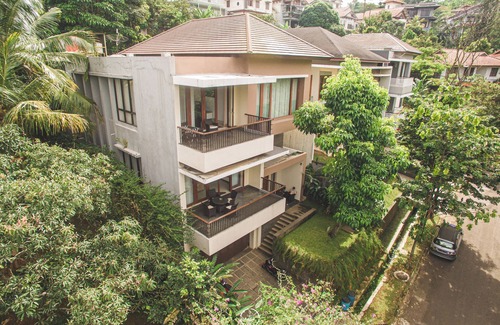 Bandung Villa | Jasmine Cozy Villa 3 Bedrooms with a Private Pool