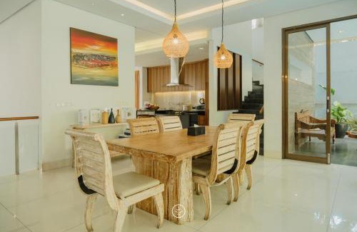 Bandung Villa | Jasmine Cozy Villa 3 bedrooms with a private swimming pool