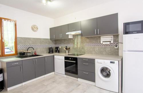 Carlux House | Jasmine