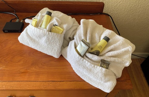 Lake City Hotel | Jasmine Garden Inn