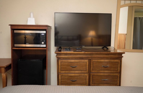 Lake City Hotel | Jasmine Garden Inn