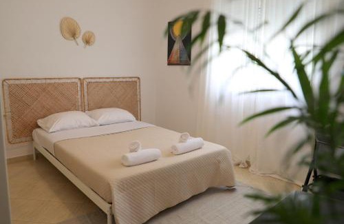 Delvine House | Jasmine Sol Retreat