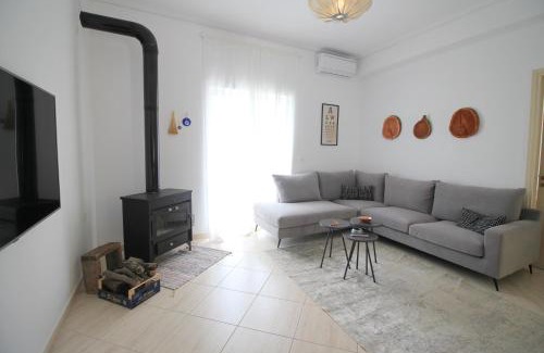 Delvine House | Jasmine Sol Retreat