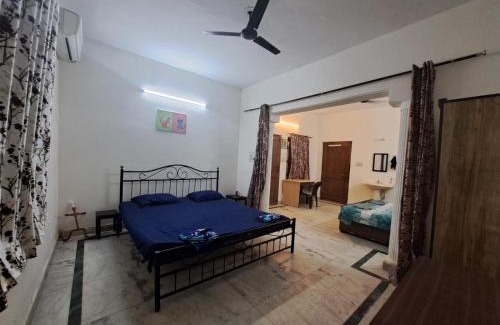 Gurugram House | Jasmine Stay by Walias