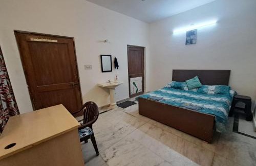 Gurugram House | Jasmine Stay by Walias
