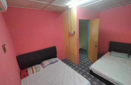 Parit Raja House | Jassha Homestay