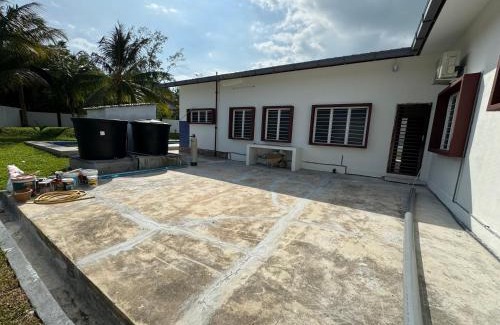 Taman Haji Zainal House | JAST 9 PIONEER COVE VILLA