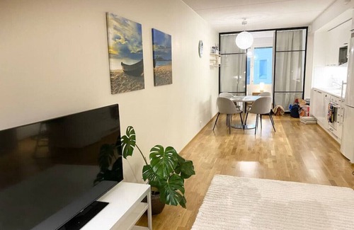 Etelainen District Apartment | #JÄTKÄSAARI-1 · Dream stay on Helsinki seafront