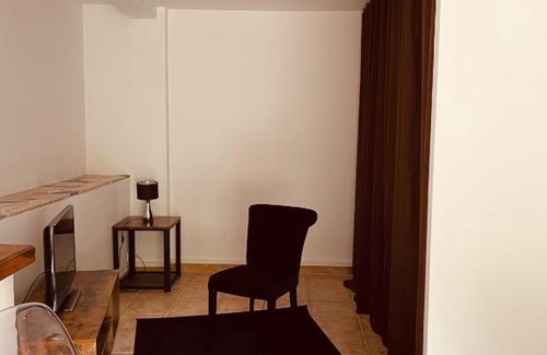 Epernay Apartment | Jaurès 99 - 2 chambres salle de billard et jardin
