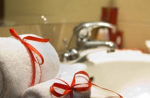 Melawai Hotel | JAVEIN BLUE PACIFIC HOTEL