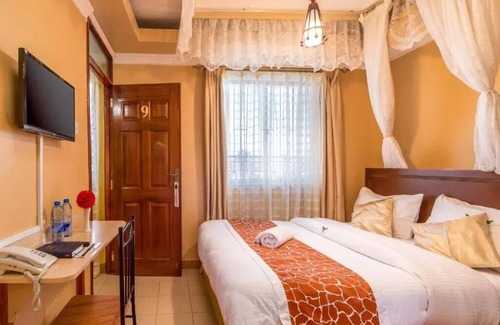 Embakasi Bed & Breakfast | Javilla Eagles Safari Guest house - Deluxe Double Room 2