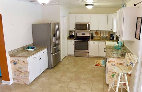 Jacksonville Beach House | Jax Beach House w/Pool and Outdoor Oasis