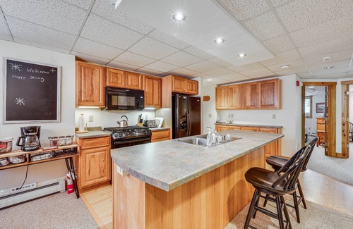 North Troy Condo | Jay Peak Resort Vacation Rental: Ski-In/Ski-Out!