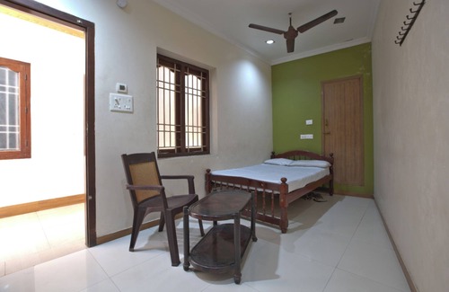 Marthandam Hotel | JAYA BHARATHI LODGE