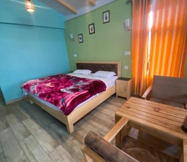 Munsyari House | JAYANTI MOTHER NATURE HOMESTAY MUNSYARI
