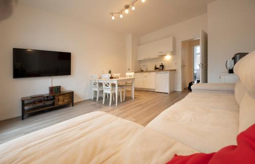 Dortmund Apartment | JayBnB - Apartment direkt am Hafen mit Terrasse und UHD TV