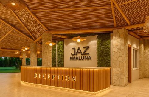Uroa Hotel | JAZ Amaluna