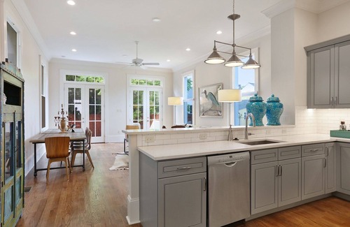 Bywater House | Jazz Fest Availablity