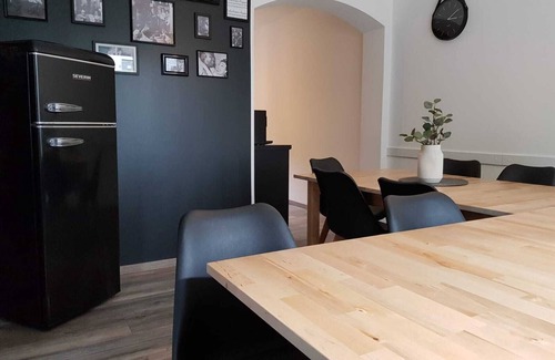 Walkenried House | JAZZ HOUSE BY THE RIVER