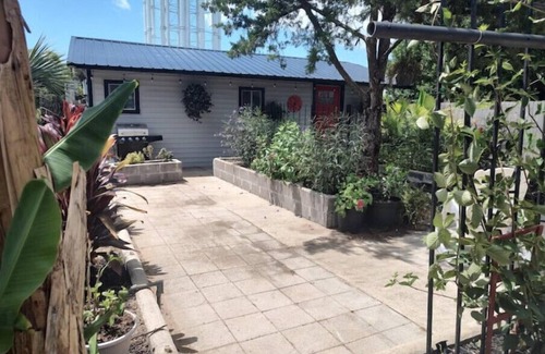 Downtown Apartment | Jazz Studio -2 blocksToPalafoxSt