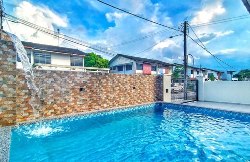Central District Villa | JB City Villa (Private Pool)