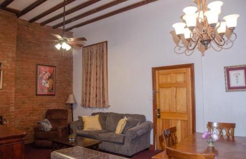 Faubourg Marigny Hotel | Jean Lafitte House
