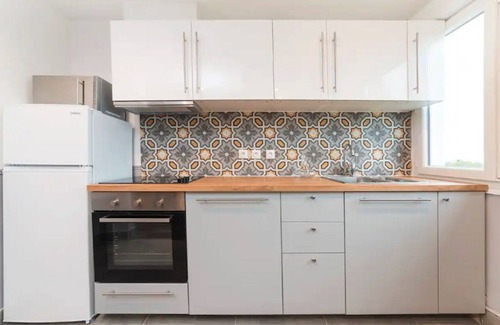 Villejuif Apartment | Jean Lurçat * 4 Bedrooms - 2 Showers - Parking - 30 min from Paris
