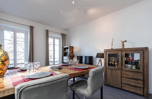 Centre Ville-Gare Apartment | Jean Medecin Av - Large 2 Bdrs Central AC