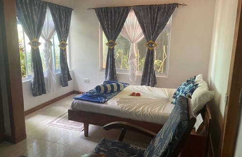 Grand Anse Bed & Breakfast | Jeanny's Apartments