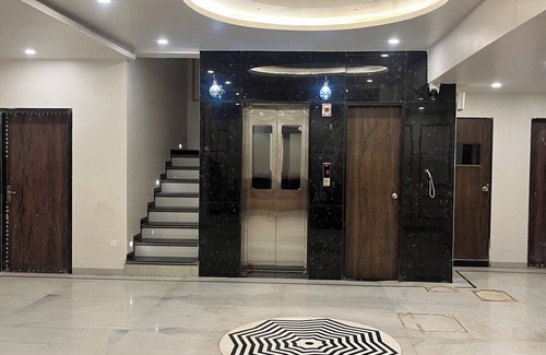 Lake Swaroop Sagar Hotel | Jeel Pearl Hotel