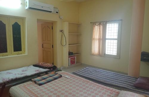Tiruvannamalai Apartment | Jeeva Guest House