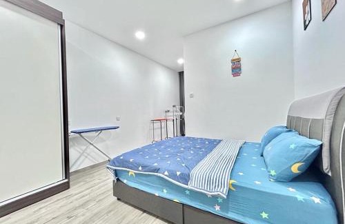 Taman Charming Apartment | Jeff & Ricky Homestay103@ The Podium