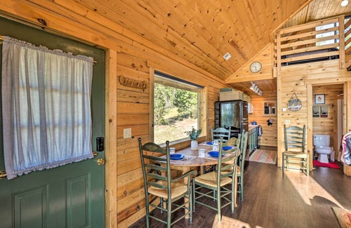 Indian Mountain Cabin | Jefferson Cabin w/Fire Pit, Near Fishing & Hiking