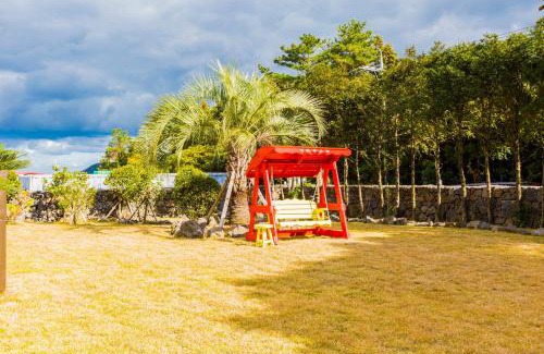 Gujwa House | Jeju batdol guesthouse