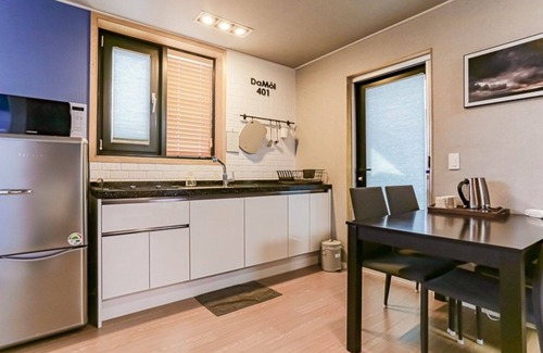 Jocheon House | Jeju Damol Pension