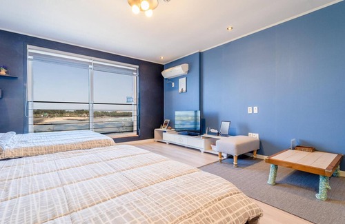 Jongdal-ri House | Jeju Gaviota Pension