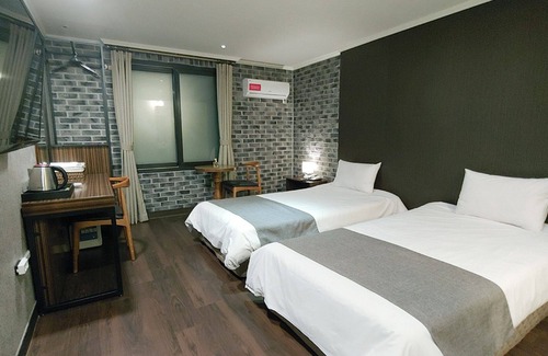 Yeon-dong House | Jeju Hotel Tong Yeondong
