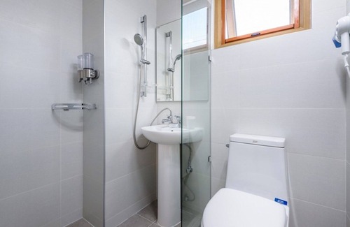 Jocheon House | Jeju Olle View Pension