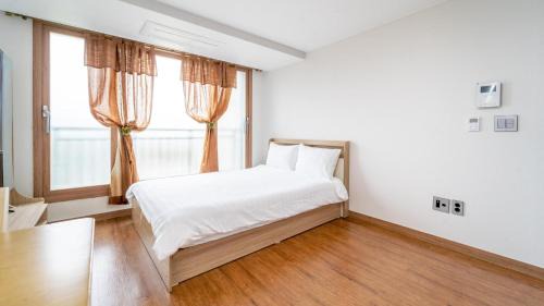 Jocheon House | jeju ondamhouse pension