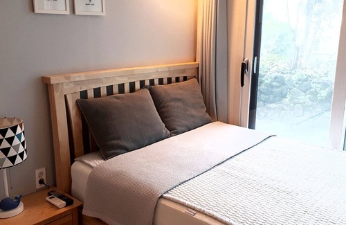 Gujwa House | Jeju Sehwa-lium Guest House